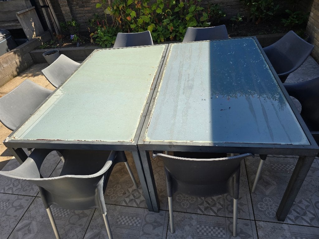 Gratis ophalen 2 tuintafels, Ophalen, Gebruikt, Rechthoekig, Aluminium