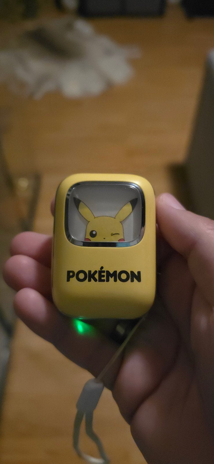 Pokémon Pikachu Oortjes met Lichtgevend Scherm en Powerbank, Audio, Tv en Foto, Koptelefoons, Overige merken, In-ear, Nieuw, Ophalen of Verzenden