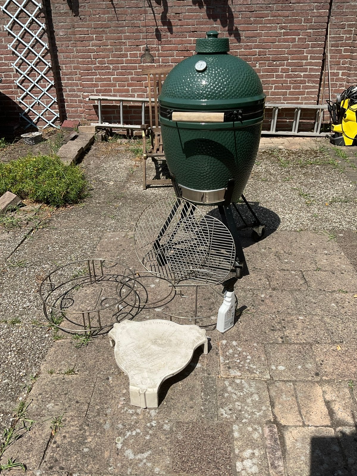 The big green egg grote bbq  gietijzer groen+hulpstukken 2xl, Ophalen, Zo goed als nieuw