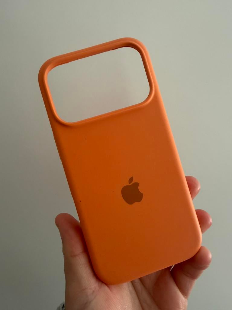 iphone 17 case oranje, Ophalen, Zo goed als nieuw