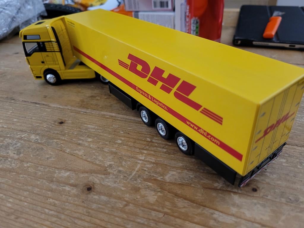 Man dhl transport