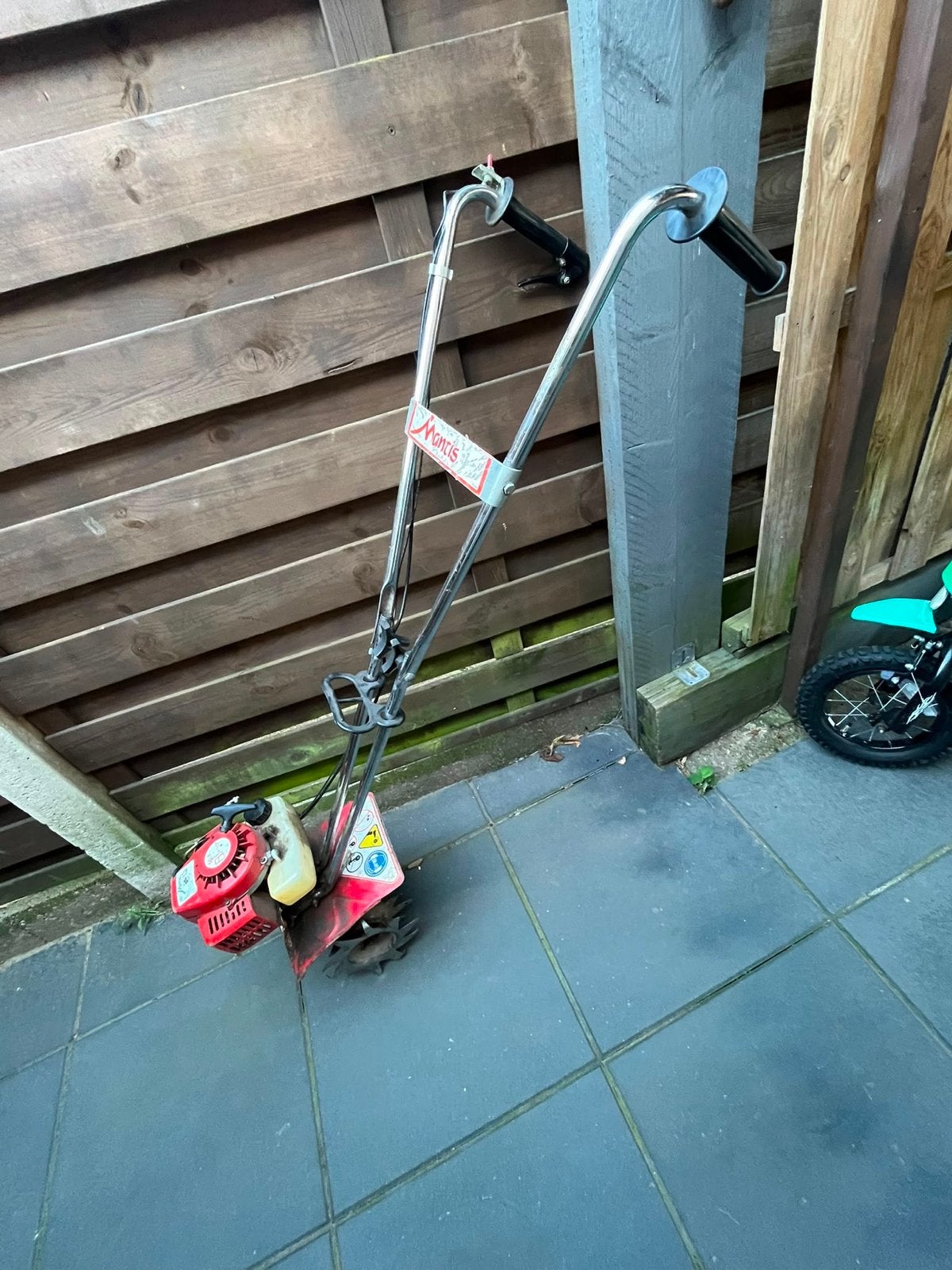 Gebruikte Mantis Tiller met accessoires, Tuin en Terras, Ophalen, Gebruikt, Overige soorten