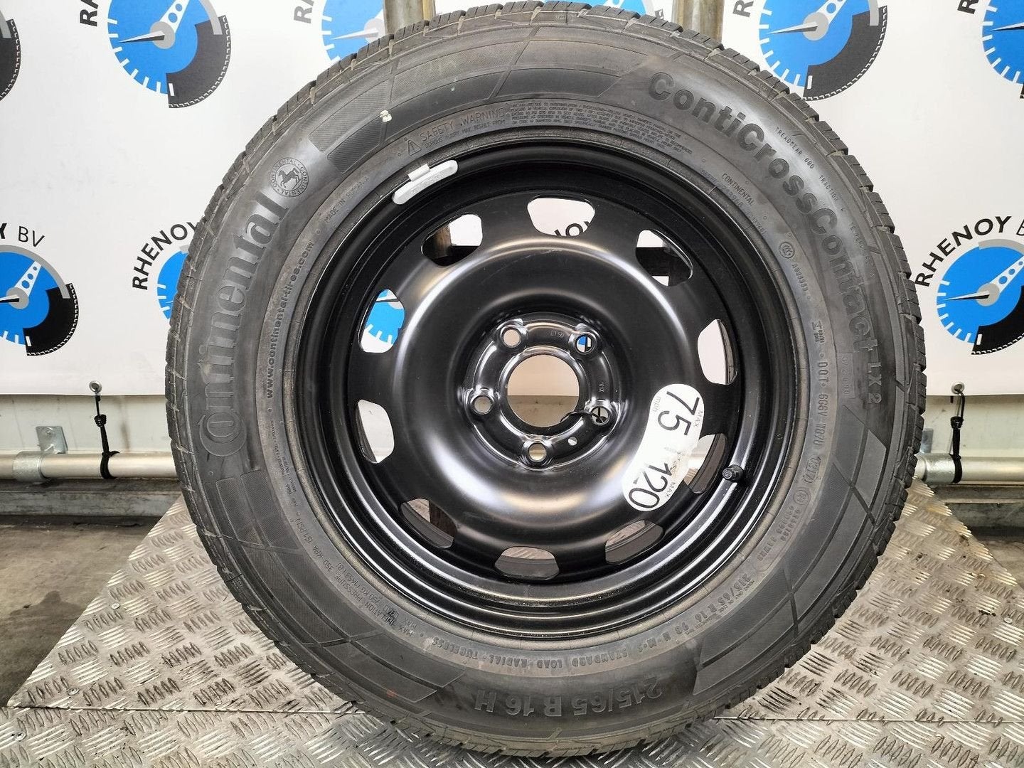 DACIA DUSTER VELG 403000414R 2018, Auto-onderdelen, Banden en Velgen, Nieuw, Ophalen of Verzenden, Stiba lid, Band(en)