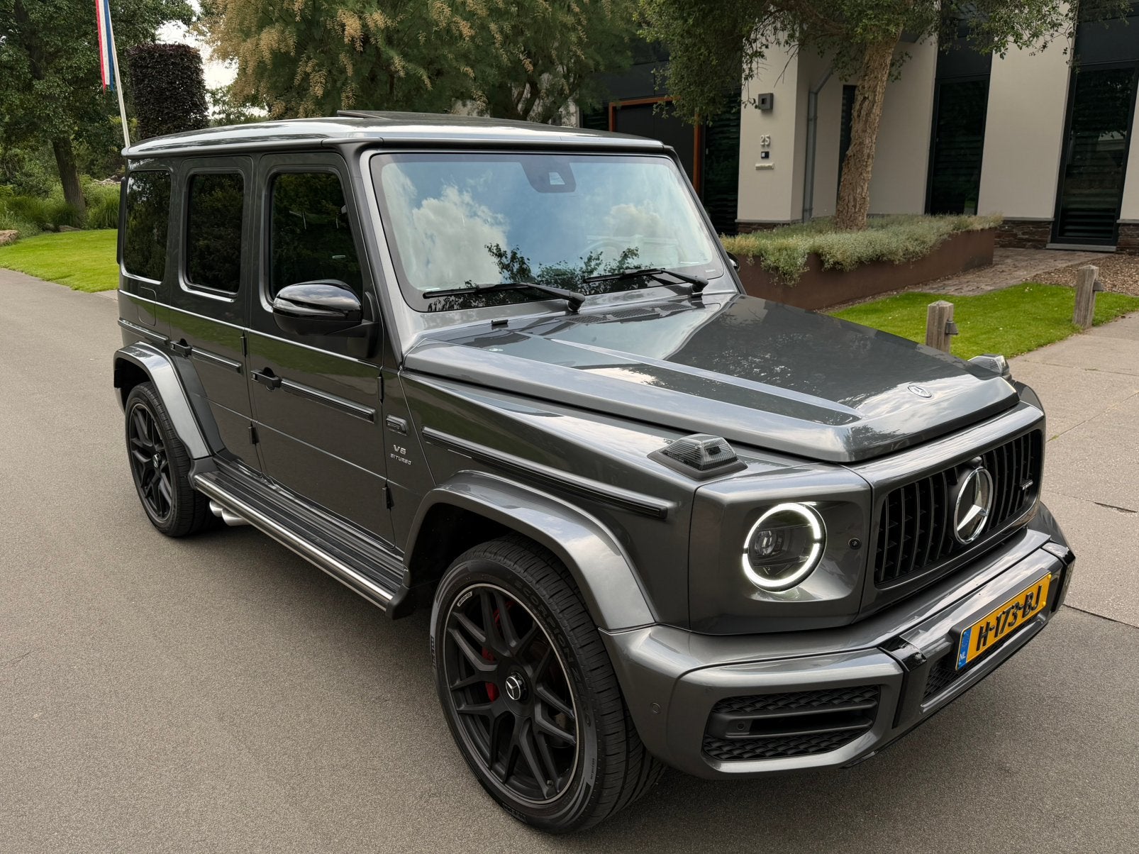 Mercedes-Benz G-Klasse AMG G63 585pk AMG Manufaktur, Auto's, Mercedes-Benz, Automaat, 2460 kg, 8 cilinders, G-Klasse
