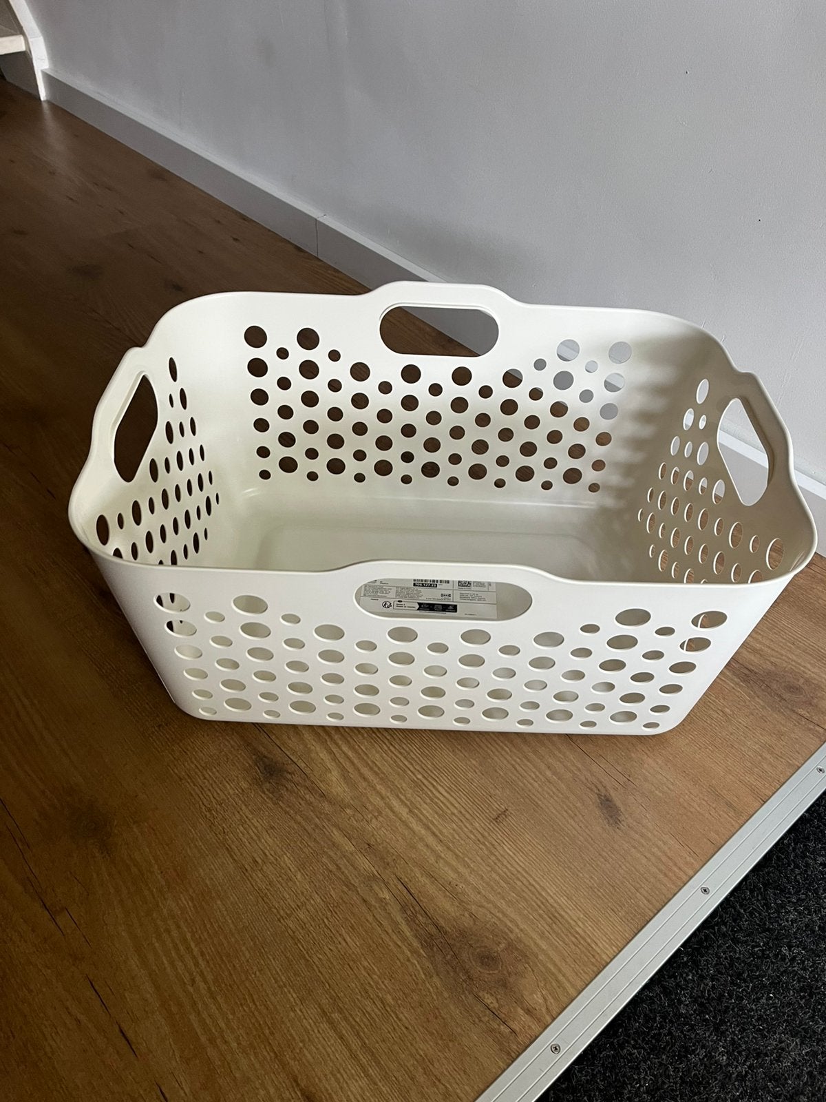 Wasmand nieuw, Ophalen, Zo goed als nieuw