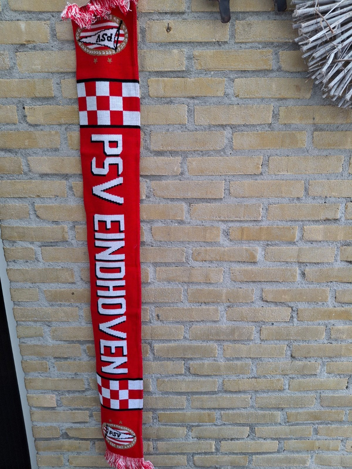 Nieuwe PSV Eindhoven sjaal met label, Ophalen of Verzenden, Nieuw, Overige typen