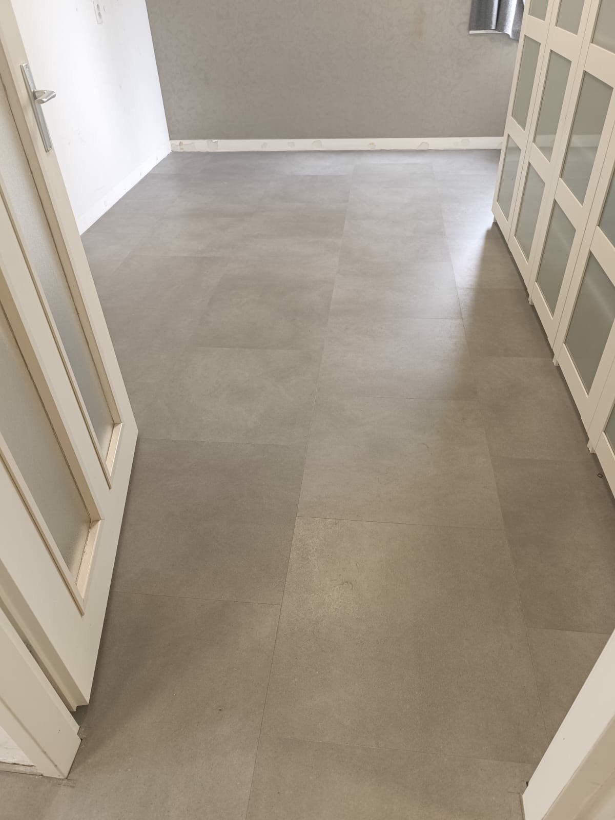 GRATIS 85 m² FLOORLIFE CLICK PVC VLOER – ZELF ERUIT HALEN &, Ophalen, Gebruikt, Grijs, Laminaat