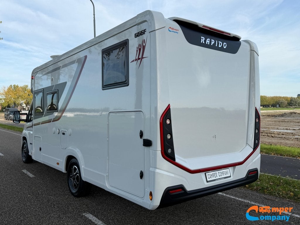 Rapido 666 F Lengte bedden | Automaat | Face To Face zit, Automaat, Hordeur, Ringverwarming, Fiat