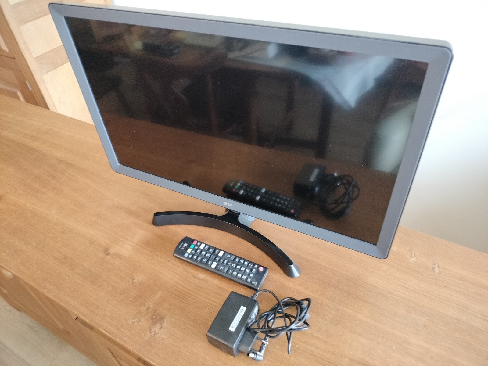 Te koop: LG 24TN510S 24" Smart TV / monitor 24", Gaming, HDMI, Full HD, Ophalen of Verzenden
