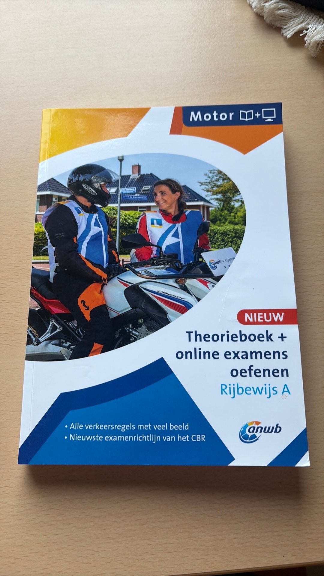 Theorieboek Rijbewijs A, Ophalen of Verzenden, Zo goed als nieuw