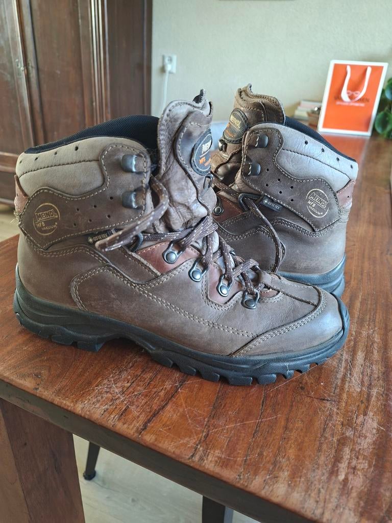 Meindl Wandelschoenen - Maat 41,5- Bruin - Gore-Tex, Ophalen of Verzenden, Gebruikt, Schoenen