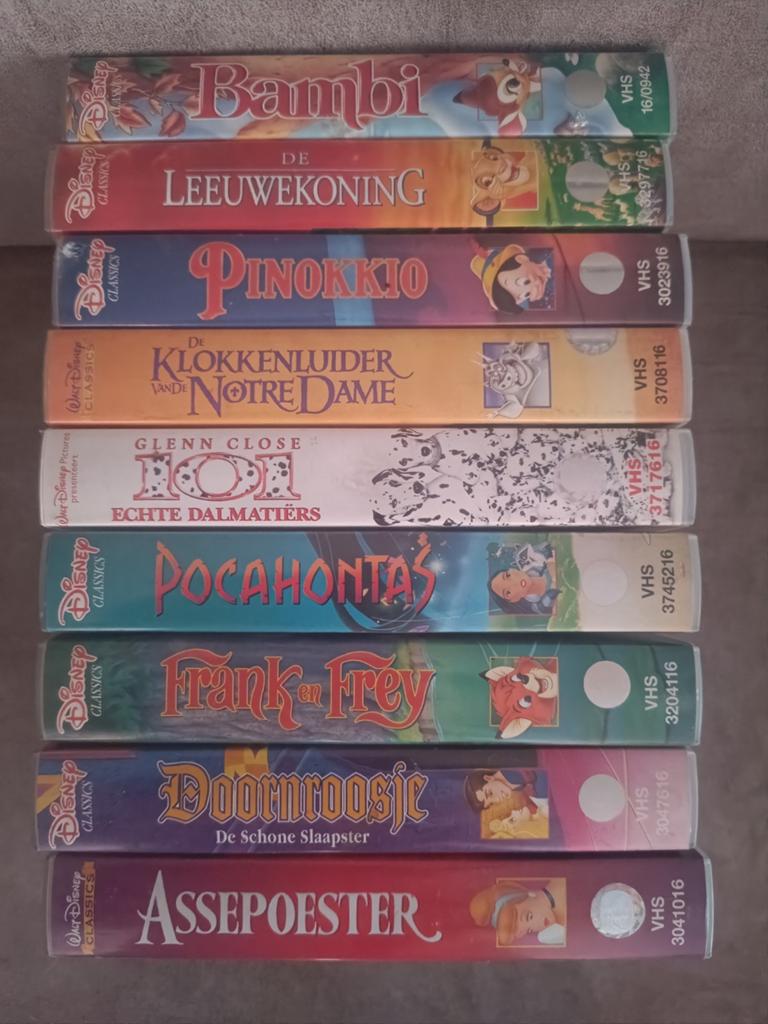 Disney VHS Collectie: 9 Klassiekers (Bambi, Leeuwenkoning), Alle leeftijden, Ophalen of Verzenden, Gebruikt, Overige genres