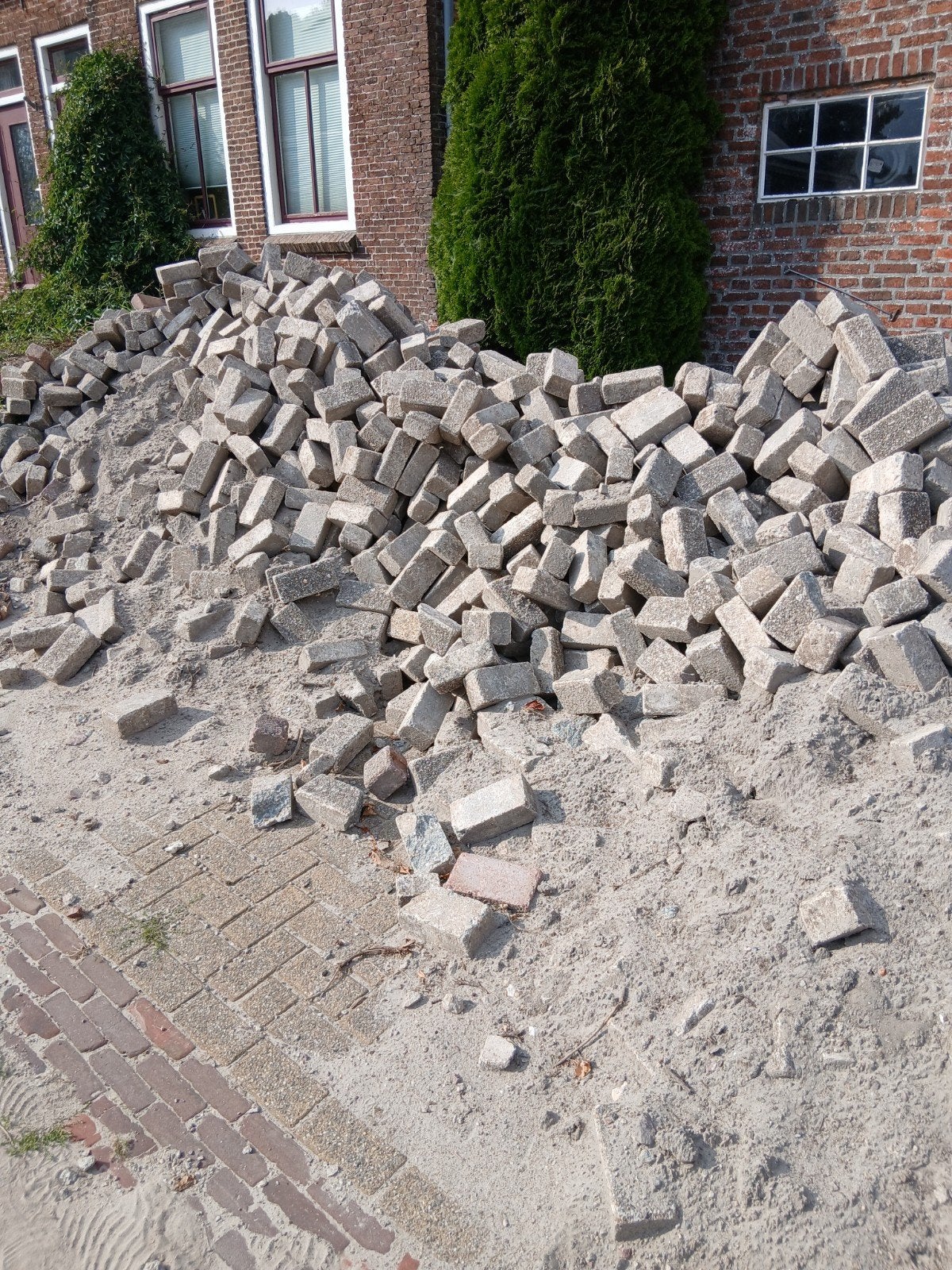 Restpartij grijze klinkers - alles of niets, Ophalen, Gebruikt, Klinkers, 10 m² of meer