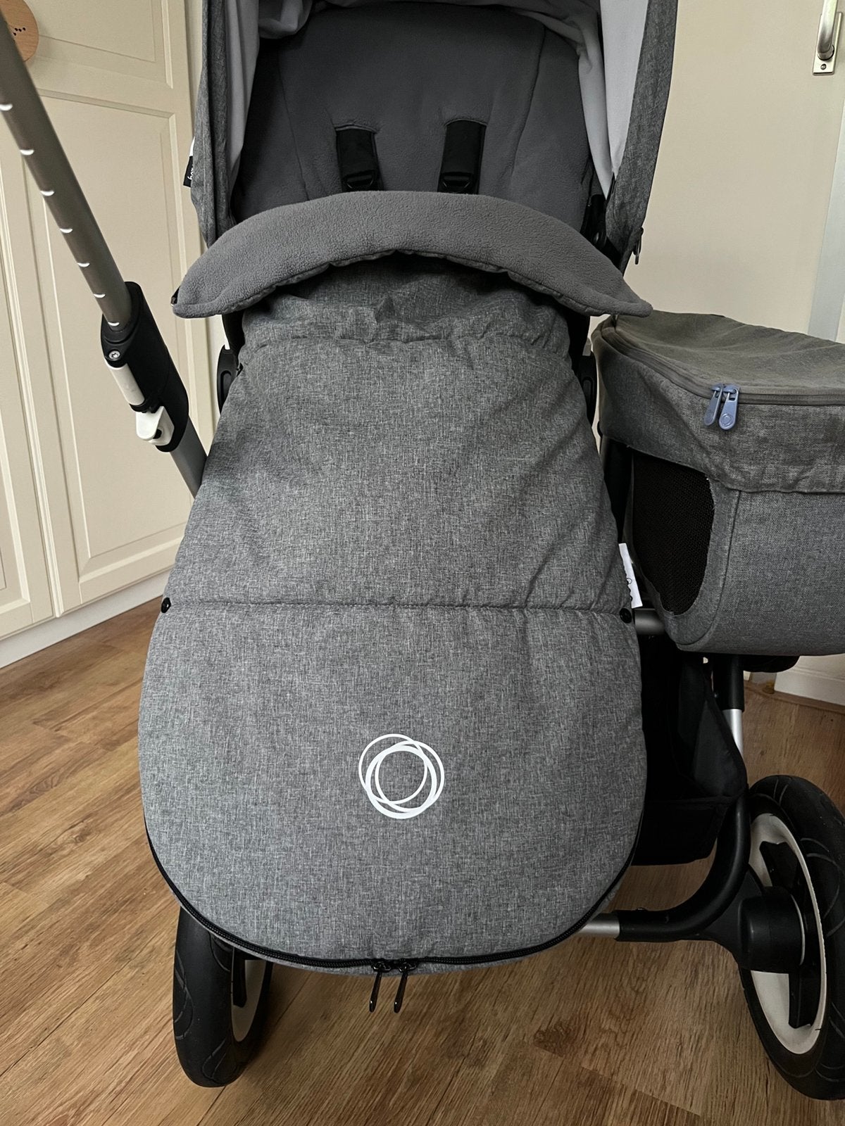 Bugaboo voetenzak Grey melange NIEUWSTAAT! (2x beschikbaar), Ophalen of Verzenden, Zo goed als nieuw