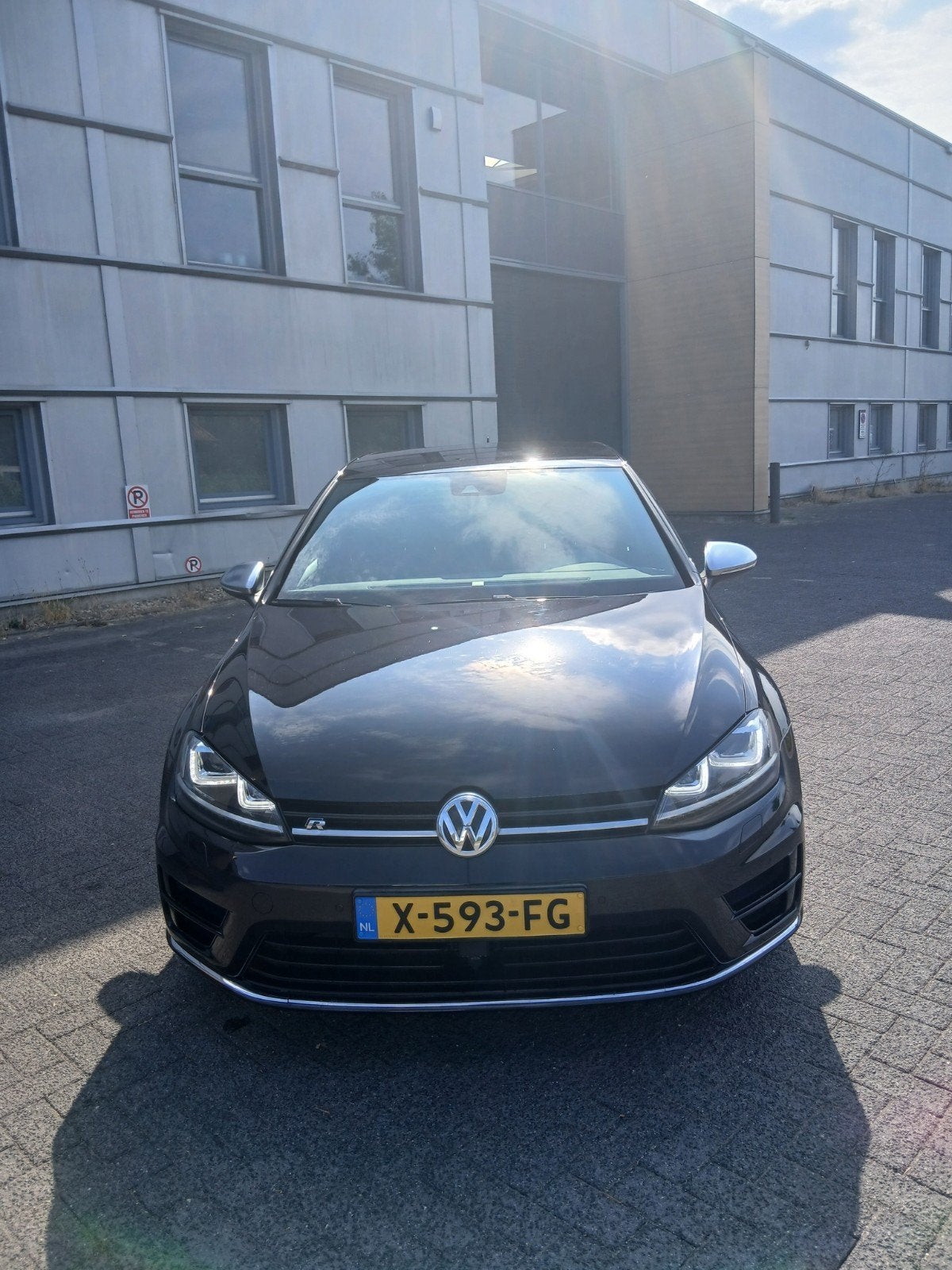 Golf 7 R 2.0 tsi dsg 4 motion ABT 372 pk, Auto's, Automaat, Bluetooth, Zwart, Zwart