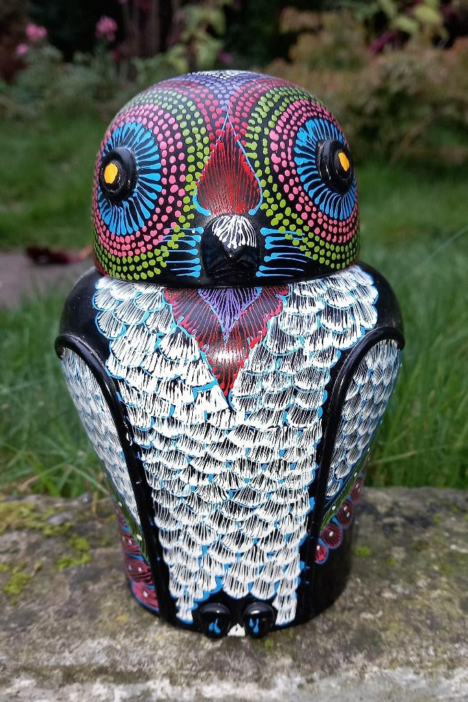 Birmaanse lakwerk dekseldoos met uil, Antiek en Kunst, Kunst | Beelden en Houtsnijwerken, Ophalen of Verzenden
