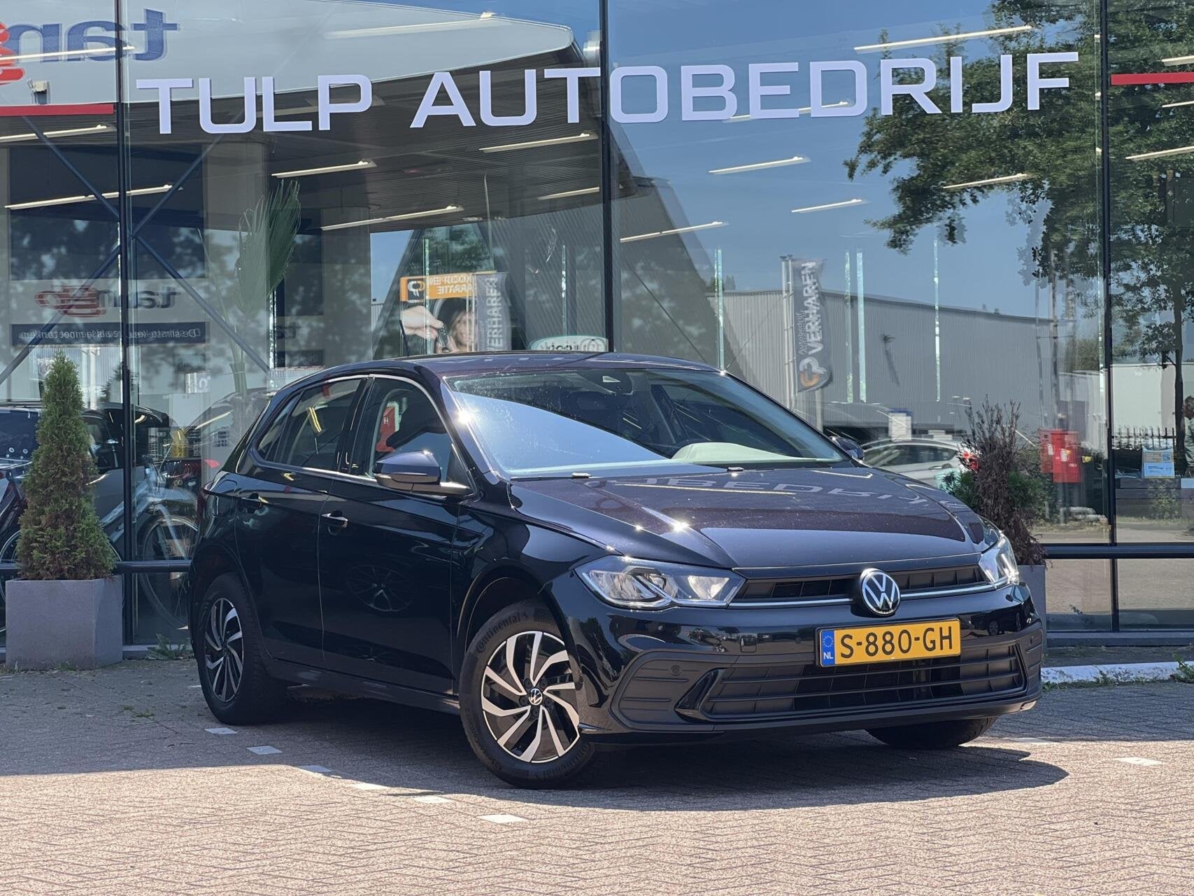 Volkswagen Polo 1.0 TSI Life Business Clima Cruise BTW NAP, Voorwielaandrijving, Automatische klimaatregeling, Stof, Gebruikt