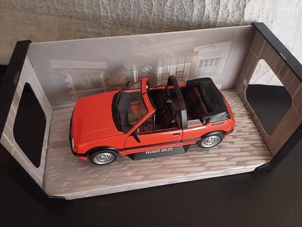 Peugeot 205 CTI 1.6 cabriolet Solido, Ophalen of Verzenden, Nieuw, Auto, Solido