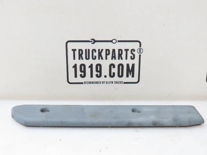 DAF 1706970 Afdekkap bumper Li. DAF LF, Auto-onderdelen, Vrachtwagen-onderdelen, Ophalen, Gebruikt, DAF, Carrosserie en Plaatwerk