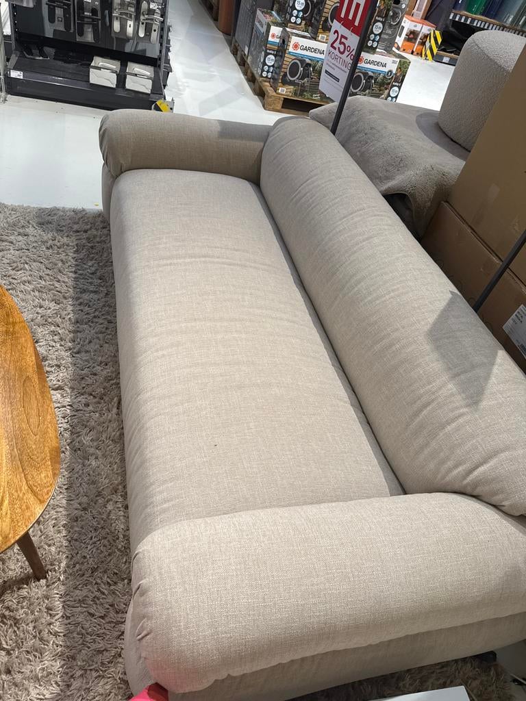 Prachtige showmodel bank, Huis en Inrichting, Banken | Sofa's en Chaises Longues, Ophalen, 250 tot 300 cm, 100 tot 125 cm, Zo goed als nieuw