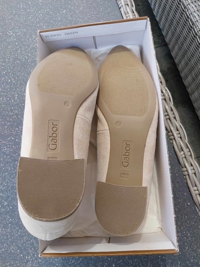 Gabor pump, Ophalen, Beige, Gabor, Zo goed als nieuw