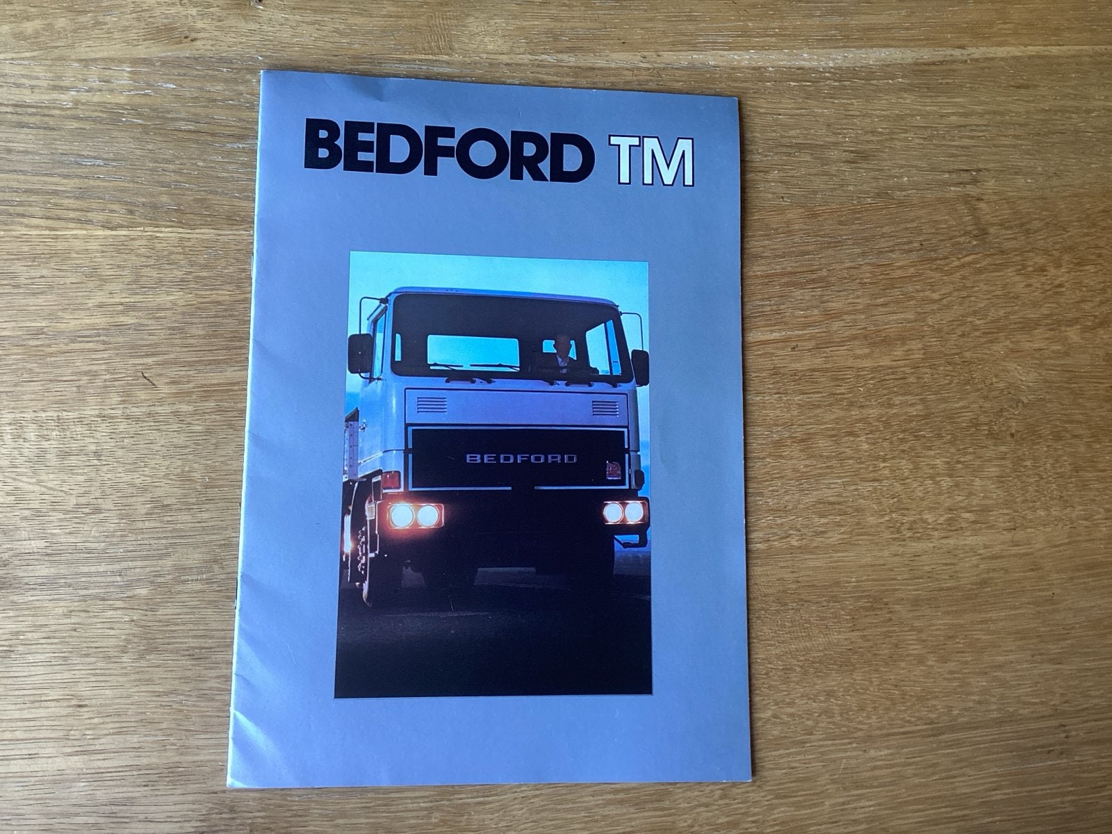 Bedford TM brochure - Originele folder, Boeken, Ophalen of Verzenden, Gelezen, Overige merken