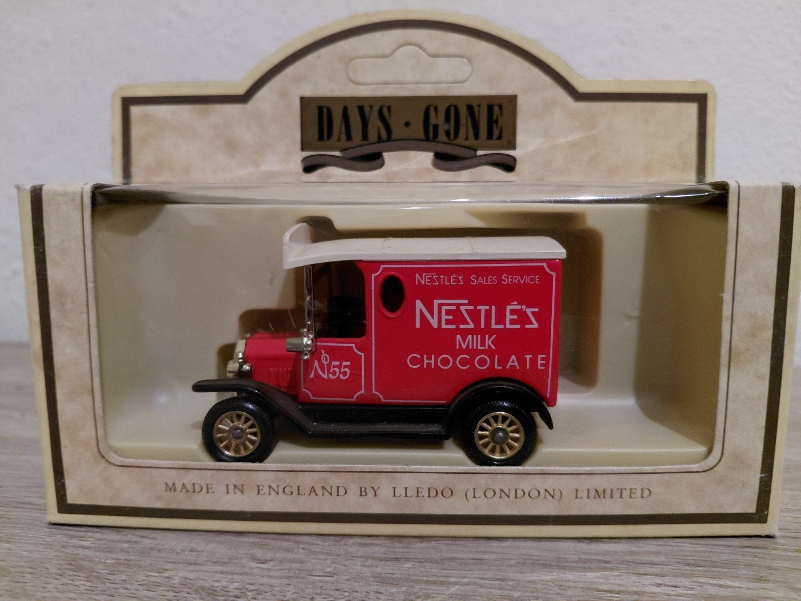 'Nestlé's' 1920 Model 'T' Ford Van, Overige merken, Auto, Verzenden, Groter dan 1:32