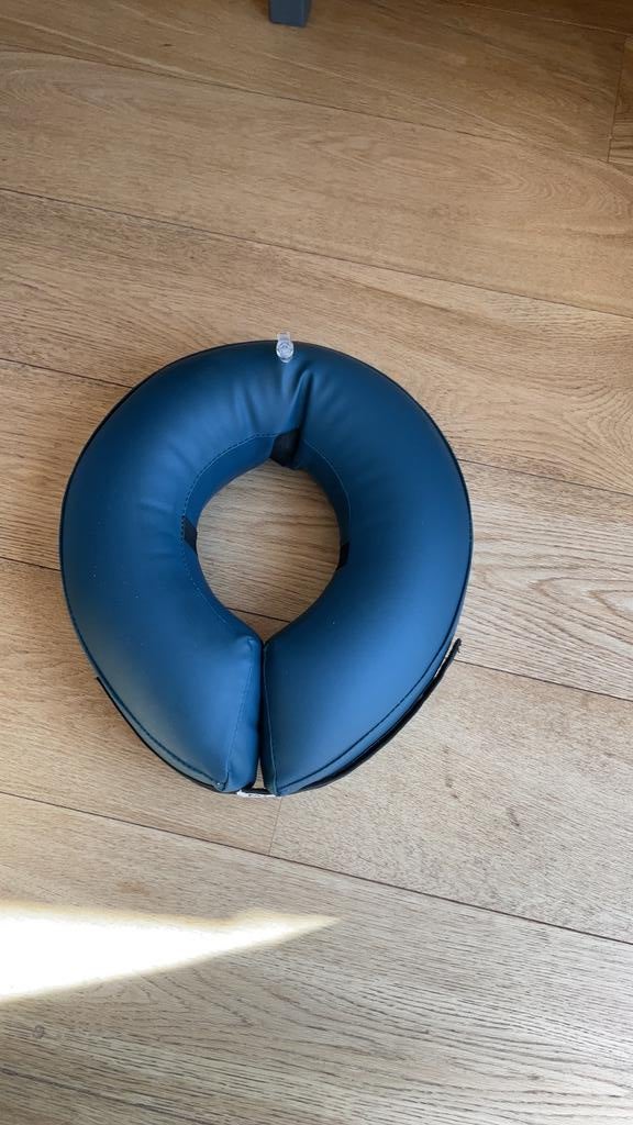 Trixie opblaasbare kraag maat M/L, Dieren en Toebehoren, Honden-accessoires, Zo goed als nieuw, Ophalen of Verzenden