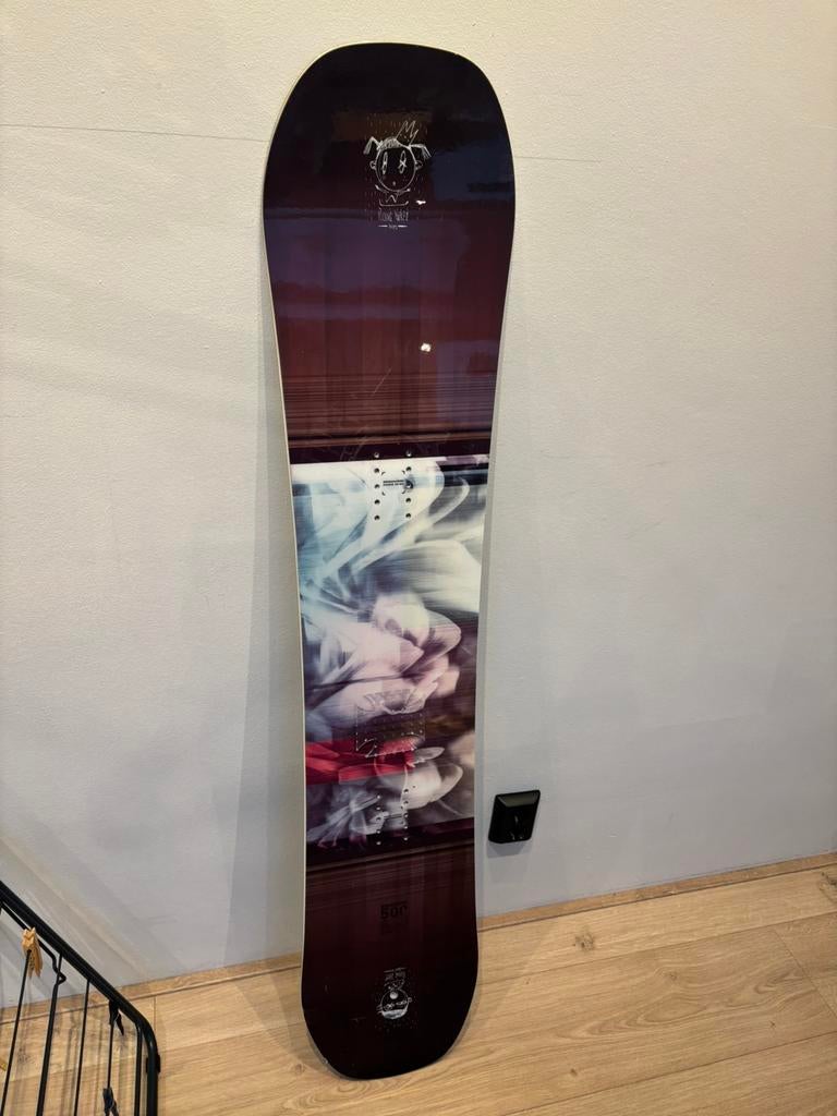 Snowboard 142cm, Sport en Fitness, Snowboarden, Ophalen, Zo goed als nieuw, Board