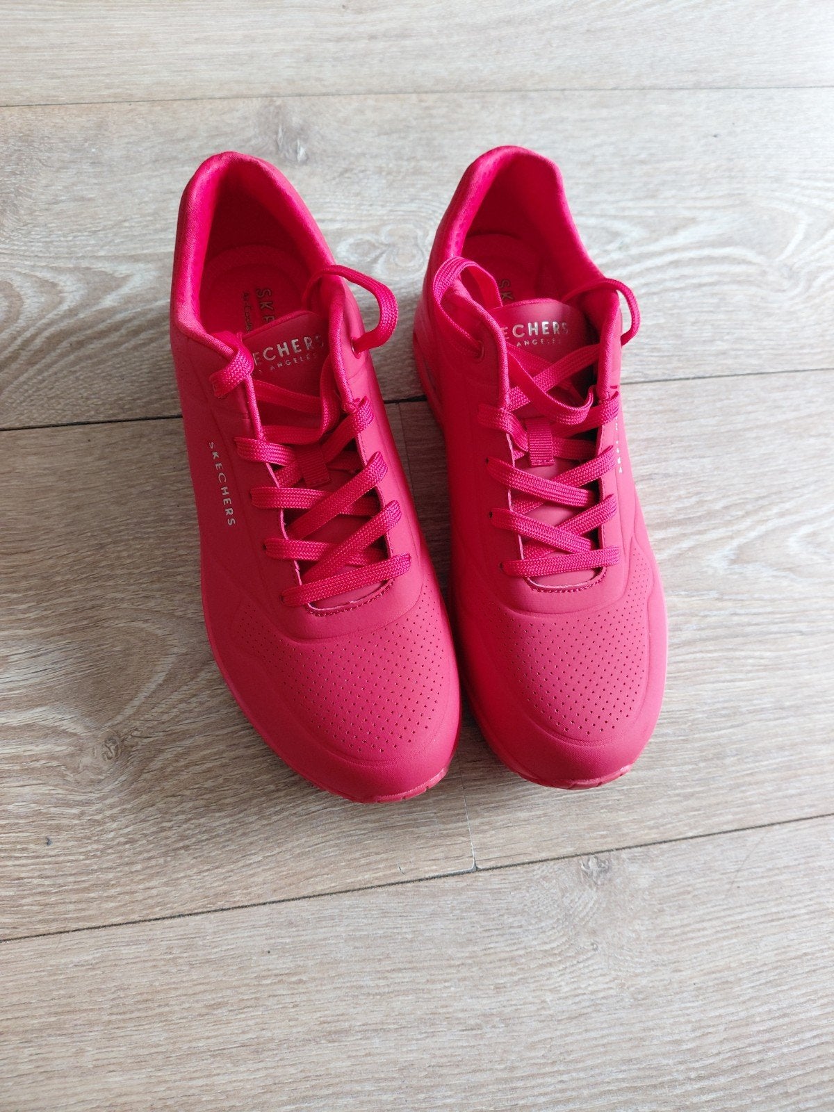 Niet tot nauwelijks gedragen Skechers, Ophalen, Skechers, Rood, Sneakers of Gympen