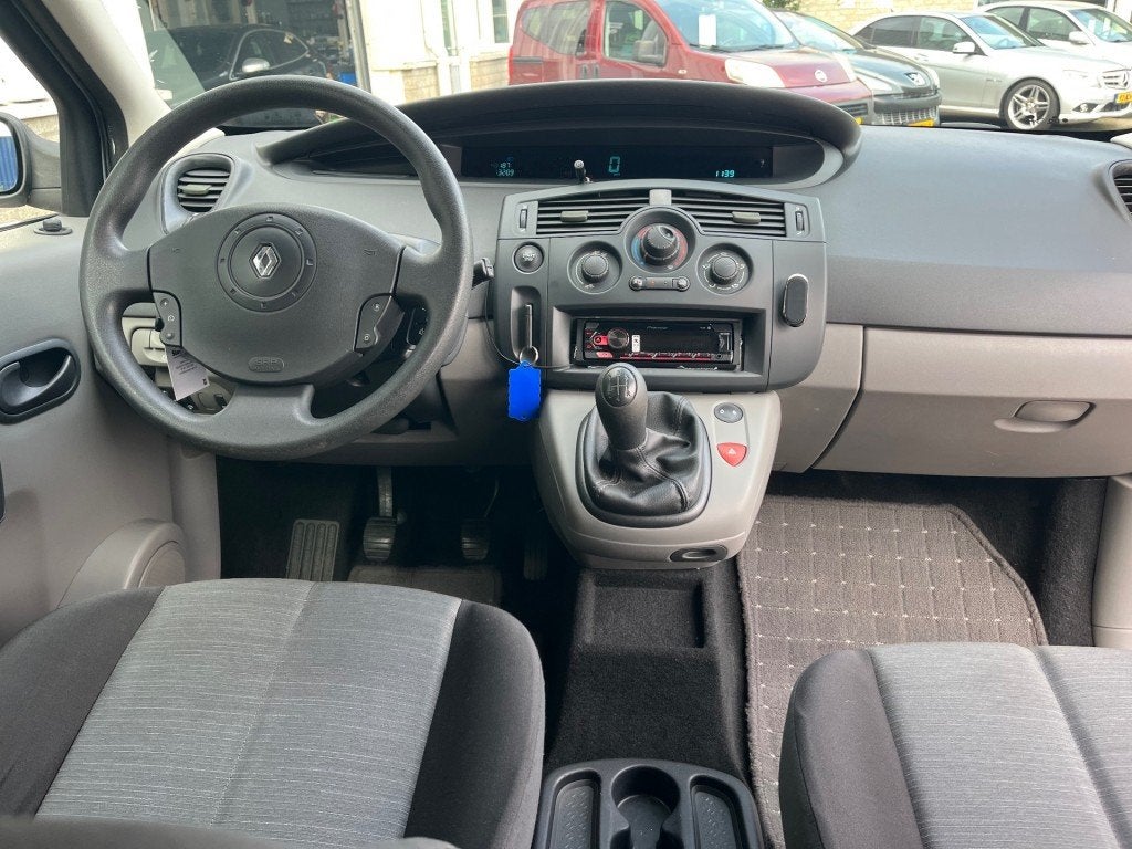 Renault SCENIC 1.6 16V Expression Airco Cruise PDC Bluet., Voorwielaandrijving, Gebruikt, 1295 kg, 4 cilinders