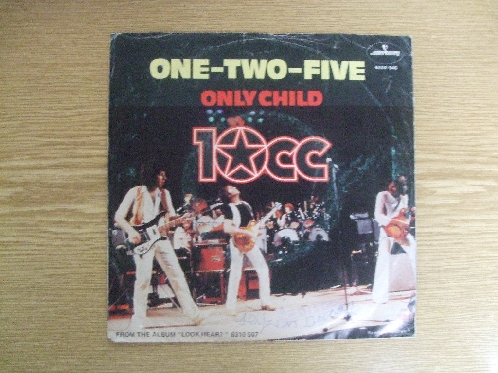 10CC    ONE-TWO-FIVE / ONLY CHILD, Cd's en Dvd's, Vinyl Singles, Zo goed als nieuw, Single, 1980 - 1989, Rock en Metal, 7 inch