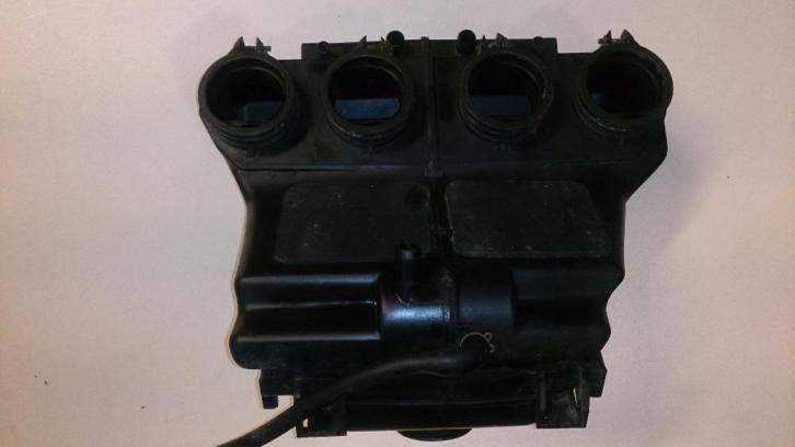 Suzuki RF900 airbox RF900R luchfilterhuis behuizing RF 900R, Ophalen of Verzenden, Gebruikt