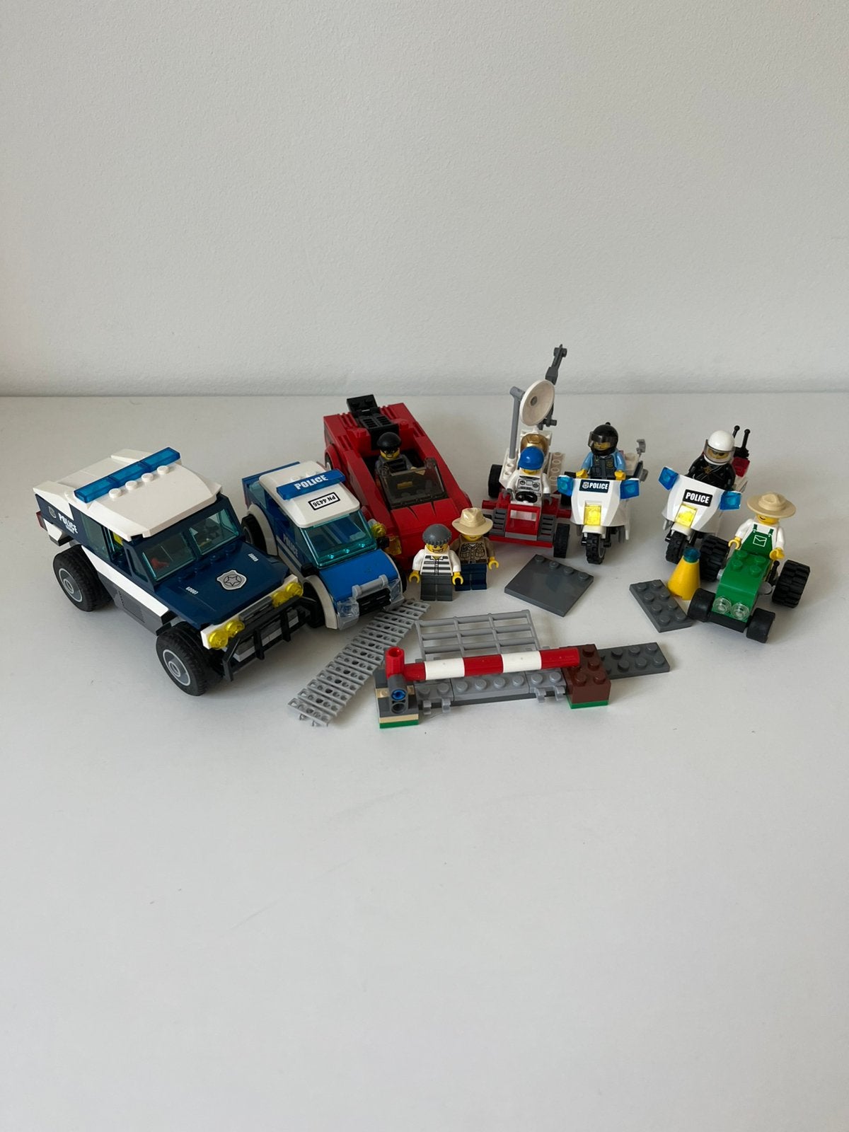 Lego bundel - Lego City, Kinderen en Baby's, Speelgoed | Duplo en Lego, Overige typen, Ophalen of Verzenden, Product.compliance@lego.com