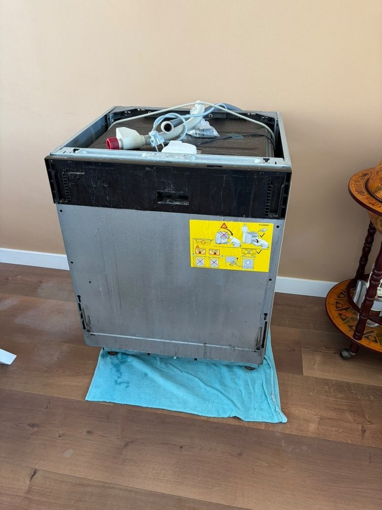 Foto 7 van Zanussi vaatwasser gratis op te halen [defect]