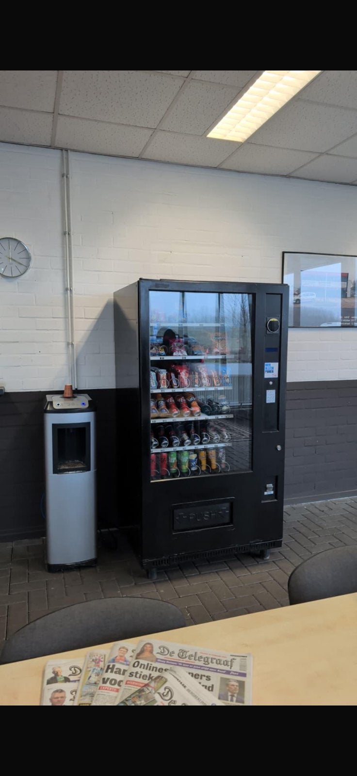 Vending machine, Ophalen, Nieuw