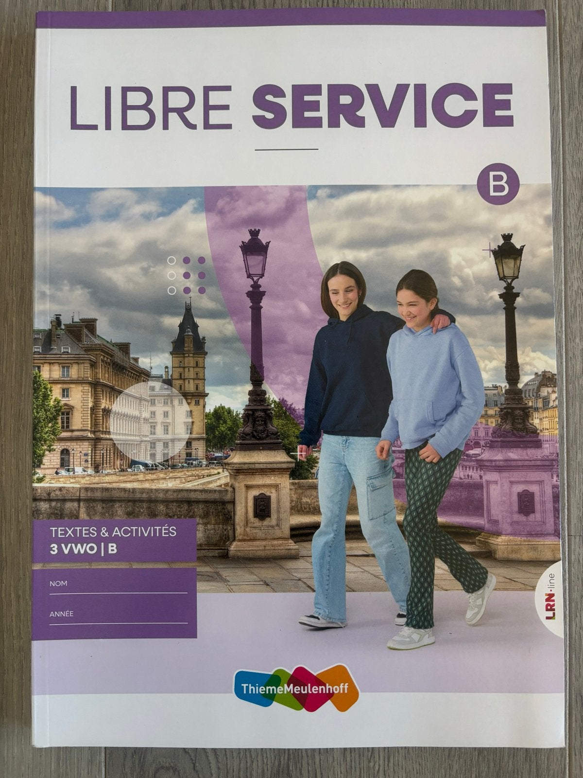 Libre Service 3 VWO | B - Frans lesboek, Boeken, Ophalen of Verzenden, Alpha, Zo goed als nieuw, MBO