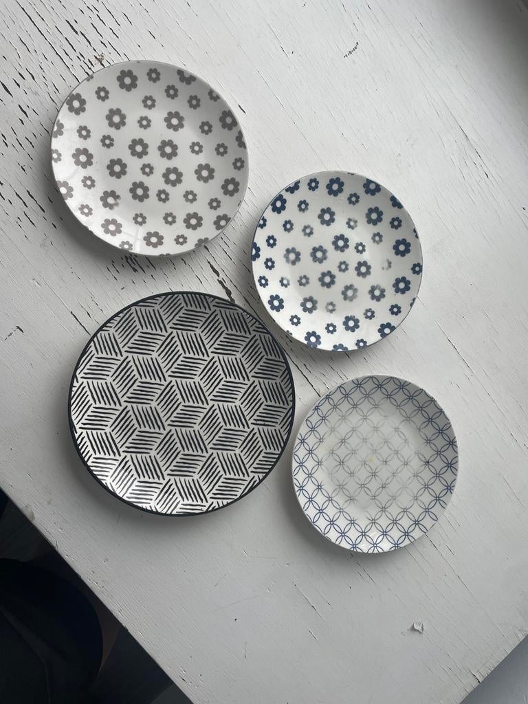 Set van 4 diverse decoratieve borden, Huis en Inrichting, Keuken | Servies, Ophalen, Gebruikt, Keramiek, Bord(en)