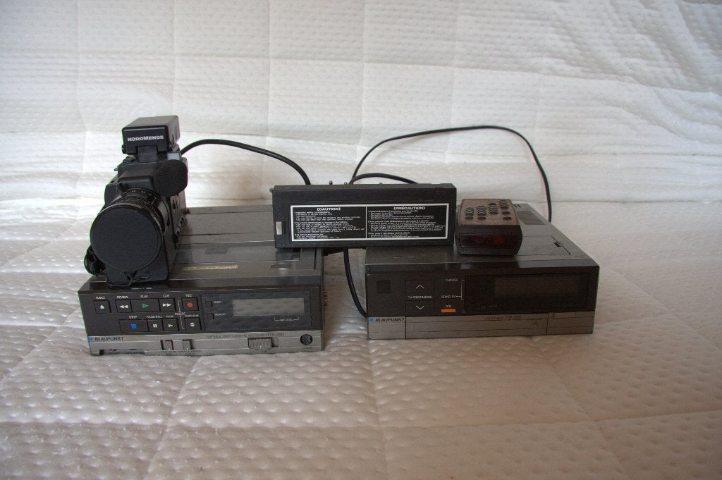Camera Normende, tuner en recorder Blaupunkt (VHS), Ophalen of Verzenden, VHS of SVHS, Overige typen
