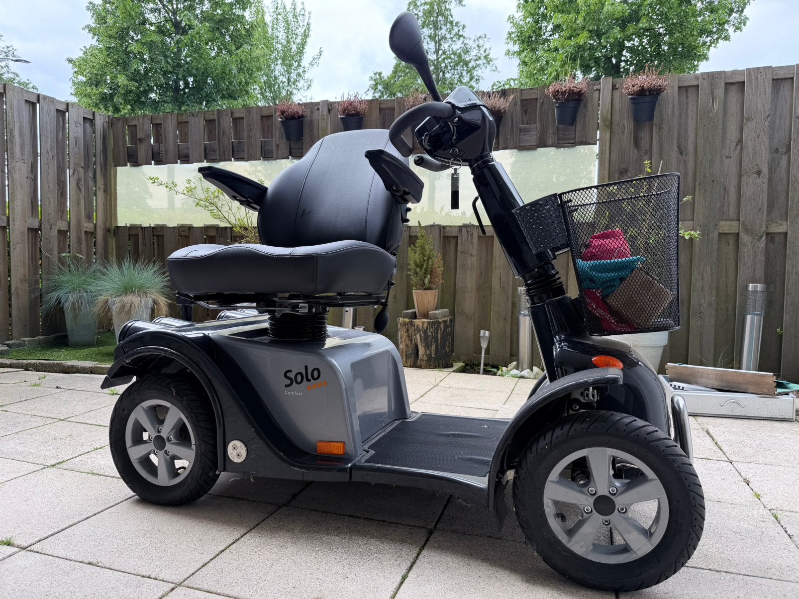 Vierwiliege luxe scootmobiel, Diversen, Brommobielen en Scootmobielen, Ophalen, Life and Mobility, Gebruikt, 16 km/u of meer