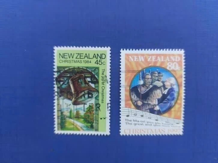Postzegel Nieuw Zeeland 1984 en 1997 2 Kerstzegels 12-06, Postzegels en Munten, Ophalen of Verzenden, Gestempeld