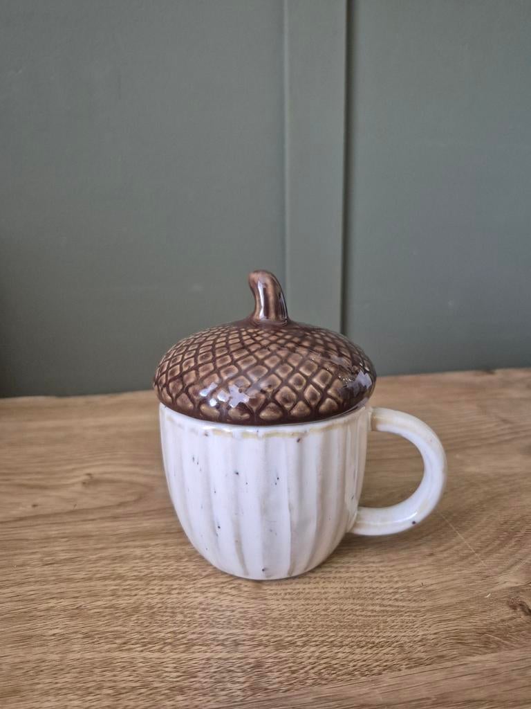 Herfst Mokje met deksel - eikel, Ophalen of Verzenden, Overige stijlen, Schaal of Schalen