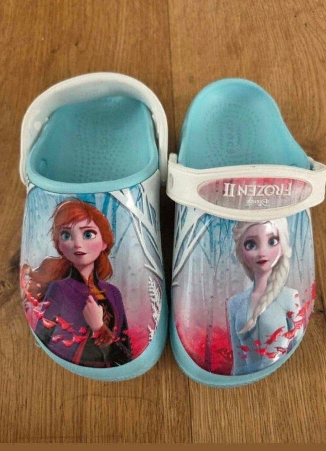 Frozen II Crocs klompjes maat 27, tevens meer schoentjes tk, Ophalen of Verzenden, Meisje