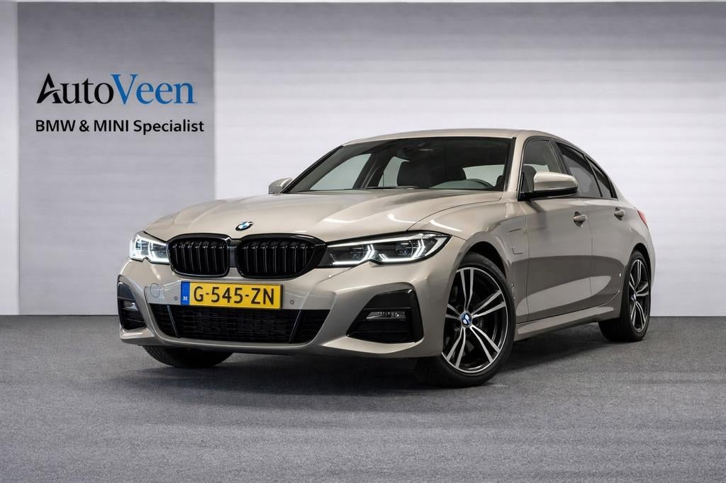 BMW 3-serie 330e eDrive Edition (M-SPORT, PANO, LEDER NL AUT, Auto's, 1998 cc, Achterwielaandrijving, Gebruikt, Euro 6