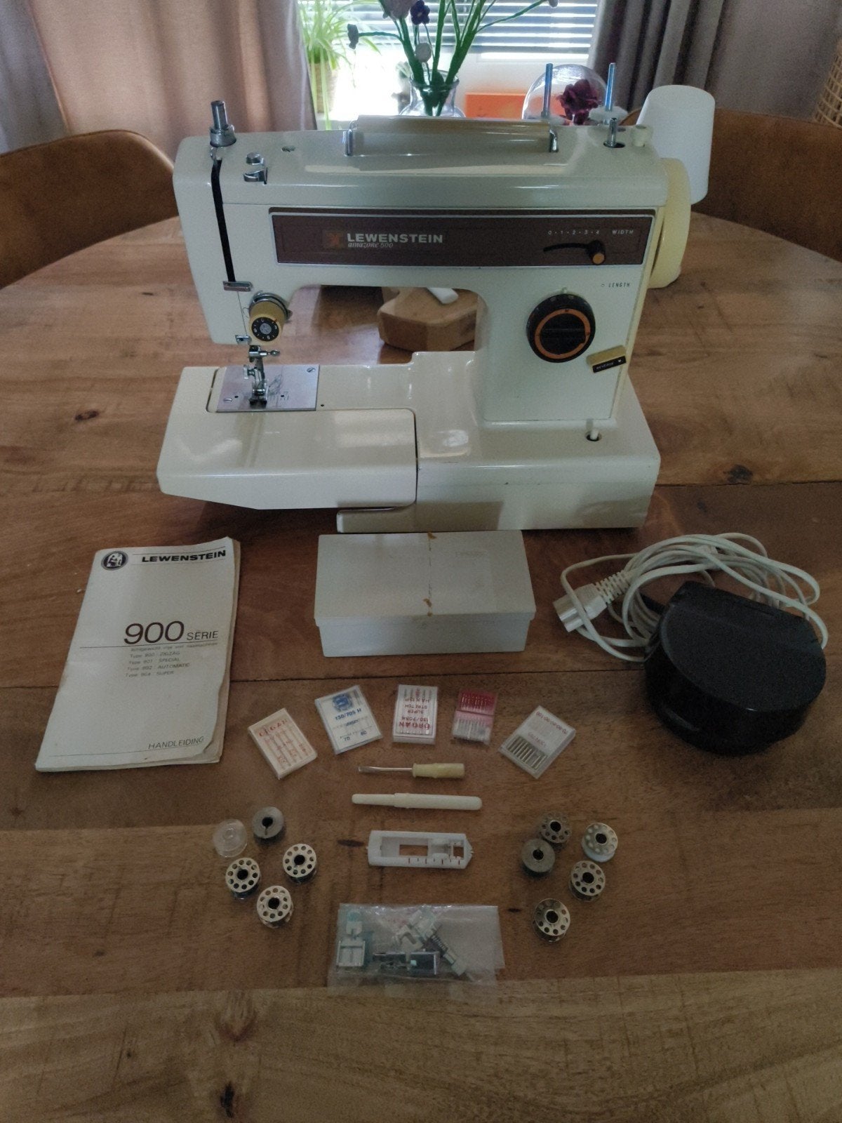 Lewenstein naaimachine, Ophalen, Naaimachine, Overige merken