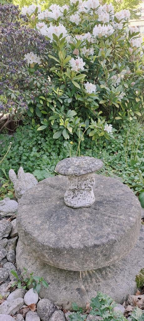 Dubbele molensteen, Ophalen of Verzenden, Waterornament