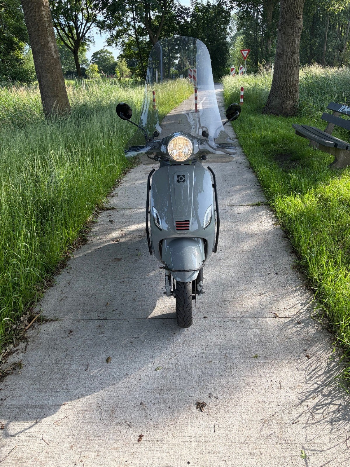 AGM VX50 Scooter - Bouwjaar 2019 met recente beurt, Fietsen en Brommers, Snorfietsen en Snorscooters, Ophalen of Verzenden
