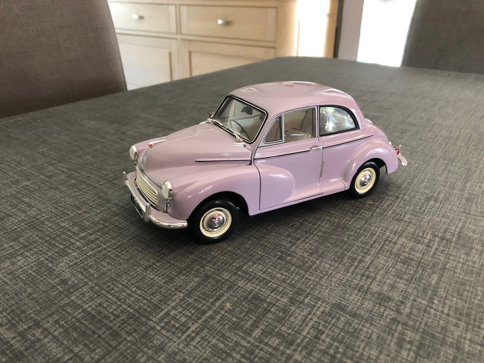 Minichamps 1/18 Morris minor 1 miljoen zonder doos, Hobby en Vrije tijd, Modelauto's | 1:18, Zo goed als nieuw, Auto, MiniChamps