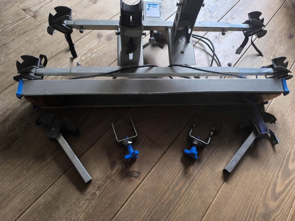 Twinny load met 2 extra reservehouders, Ophalen, 2 fietsen, Gebruikt, Trekhaakdrager