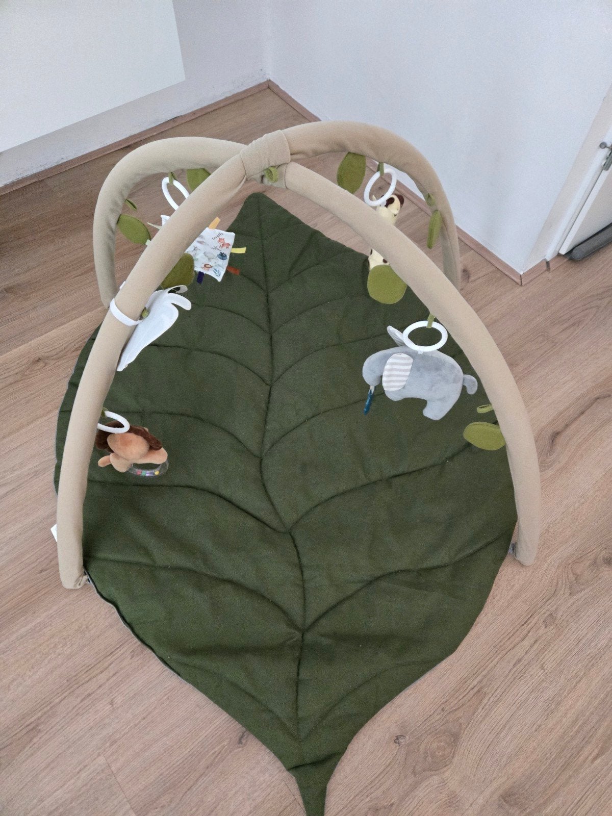 Speelkleed jungle bladvorm groen beige wasbaar, Ophalen